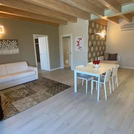 Ca Dell'Orto Rooms & Apartments เวโรนา ภายนอก รูปภาพ