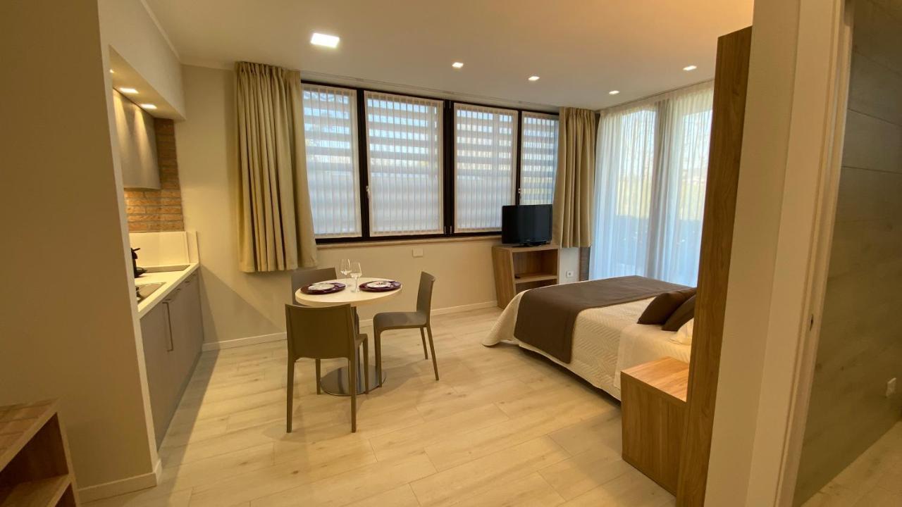 Ca Dell'Orto Rooms & Apartments เวโรนา ภายนอก รูปภาพ