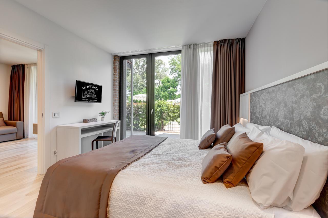 Ca Dell'Orto Rooms & Apartments เวโรนา ภายนอก รูปภาพ