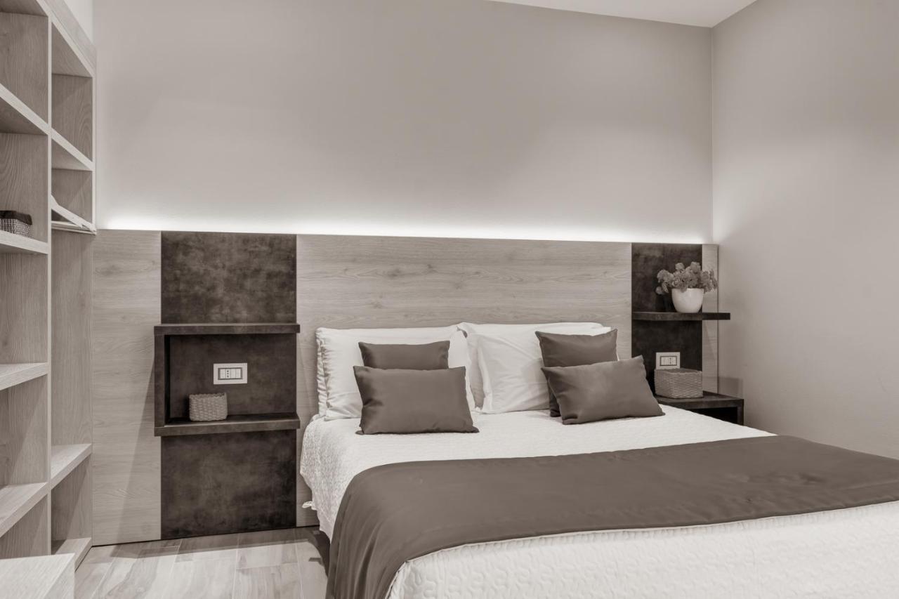 Ca Dell'Orto Rooms & Apartments เวโรนา ภายนอก รูปภาพ